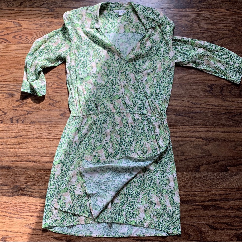 Cabi dress super light and cute feminine - Picture 2 of 8